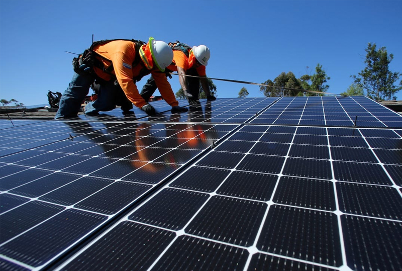 Fotovoltaisk elektronik